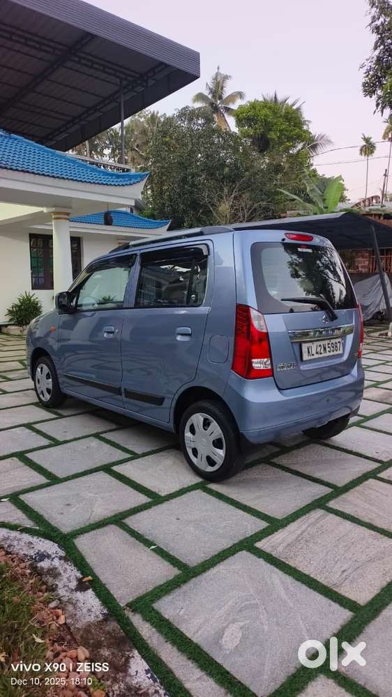 Maruti Suzuki Wagon R Amt Vxi, 2017, Petrol
