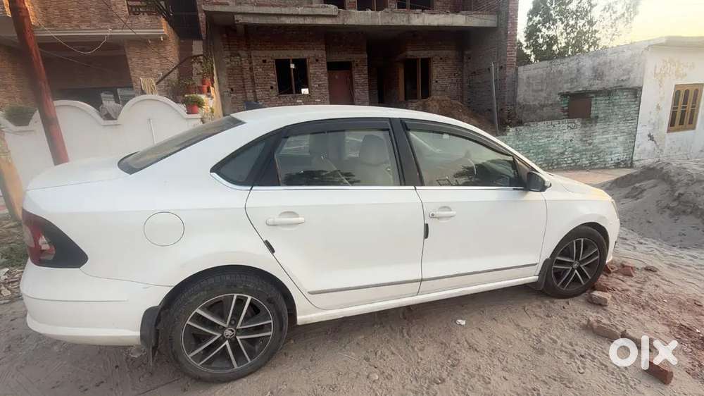 Skoda Rapid 2021 Petrol