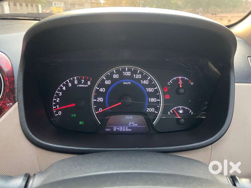 Hyundai Grand I10 2015 Petrol 84000 Km Driven