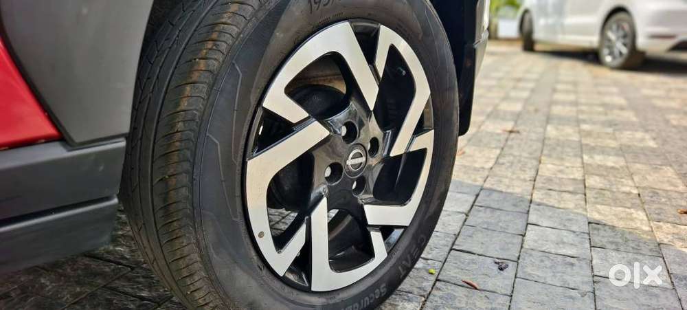 Nissan Magnite 1.0 Xv Premium Turbo Cvt, 2023, Petrol