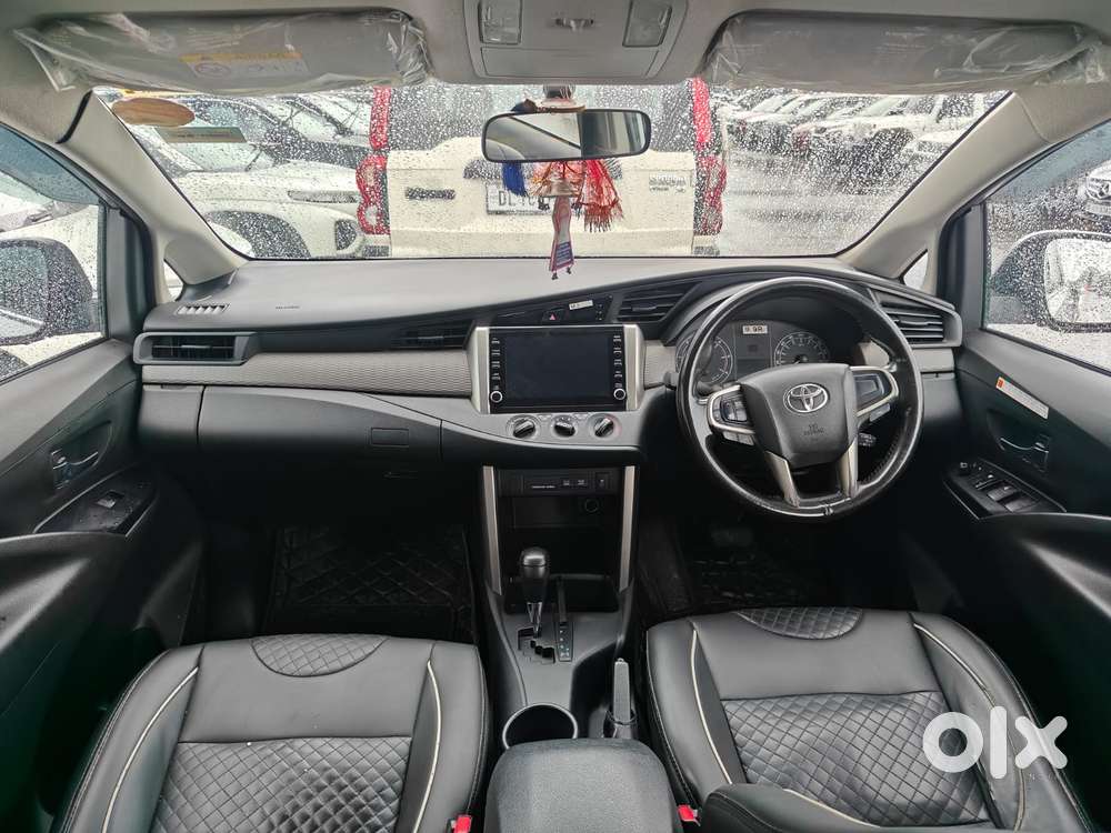Toyota Innova Crysta G 8 Str, 2022, Diesel