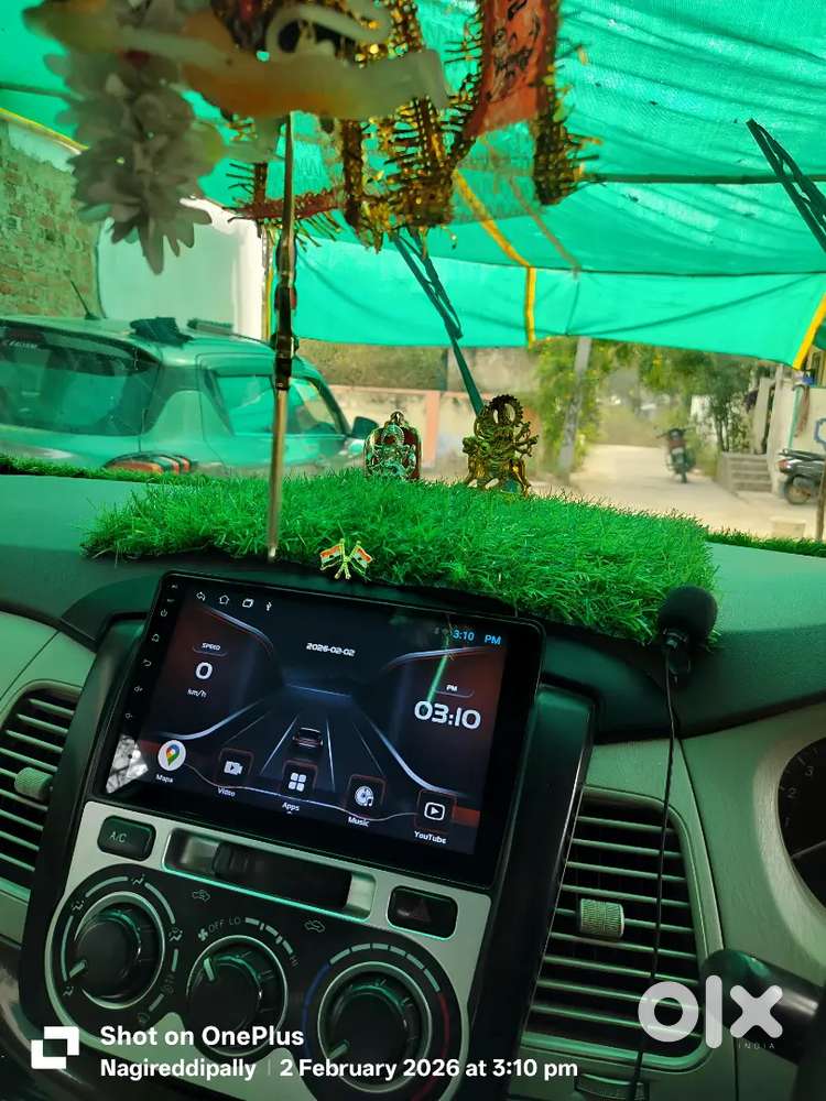 Toyota Innova 2013