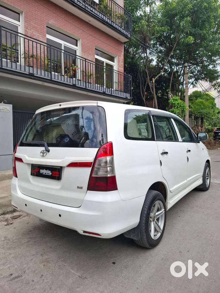 Toyota Innova 2.5 G (diesel) 8 Seater, 2015, Diesel