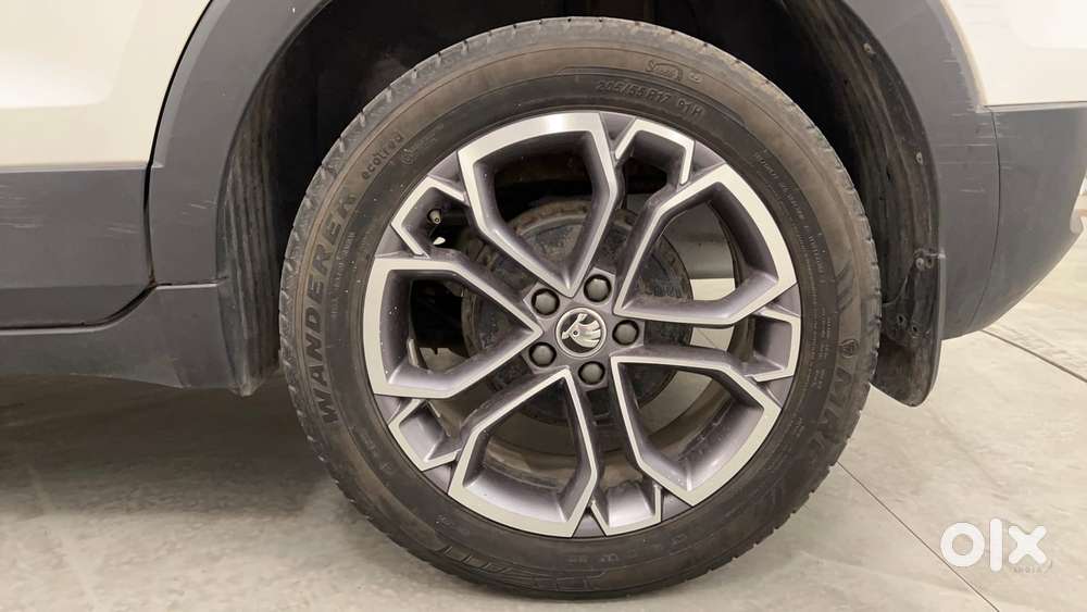 Skoda Kushaq Style 1.0l Tsi Mt, 2022, Petrol
