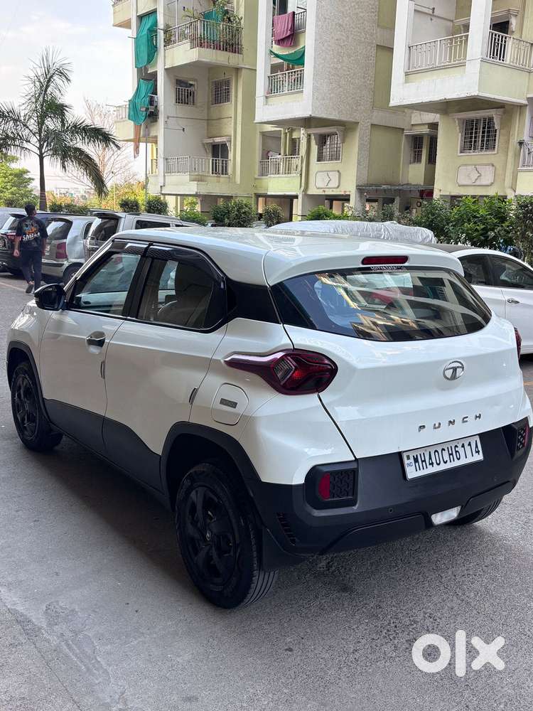 Tata Punch, 2022, Petrol