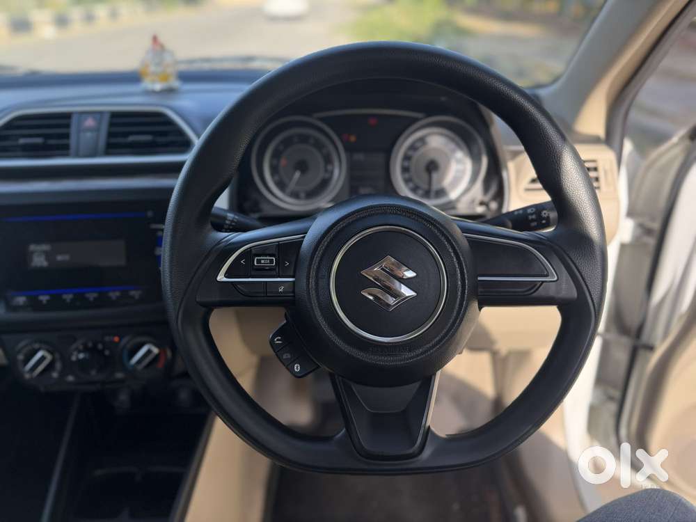 Maruti Suzuki Swift Dzire 1.3 Vxi, 2022, Petrol
