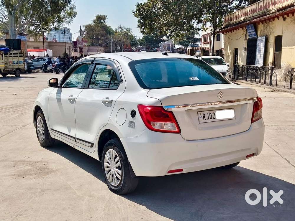 Maruti Suzuki Dzire 1.2 Vxi Cng, 2022, Cng & Hybrids