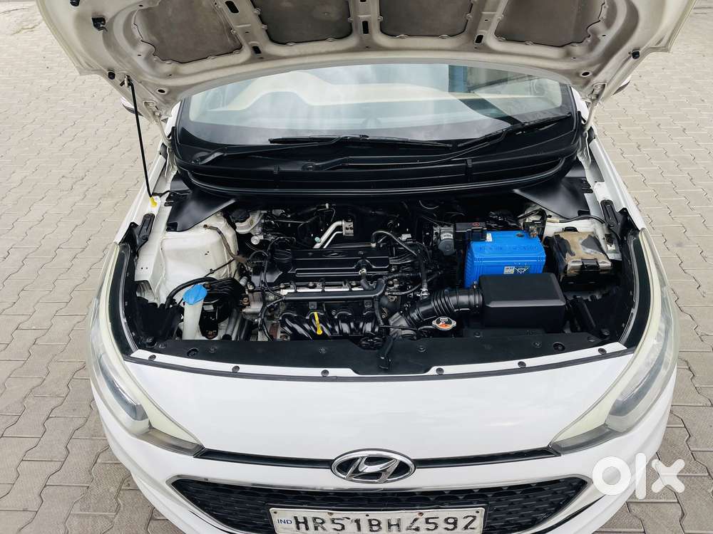 Hyundai I20 Petrol Spotz, 2016, Petrol