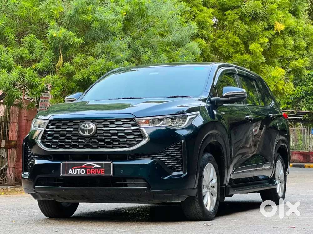 Toyota Innova Hycross 2.0 Vx Hybrid 8 Str, 2025, Petrol