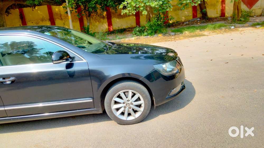 Skoda Superb 2013-2015 Elegance 1.8 Tsi Mt, 2015, Petrol