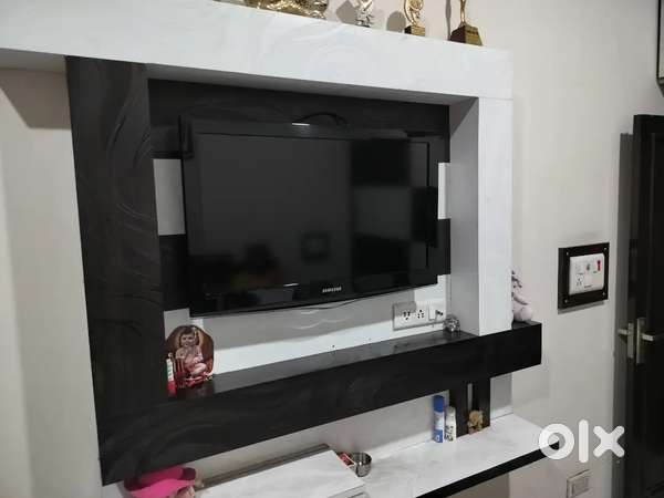 Samsung 32 inches LED