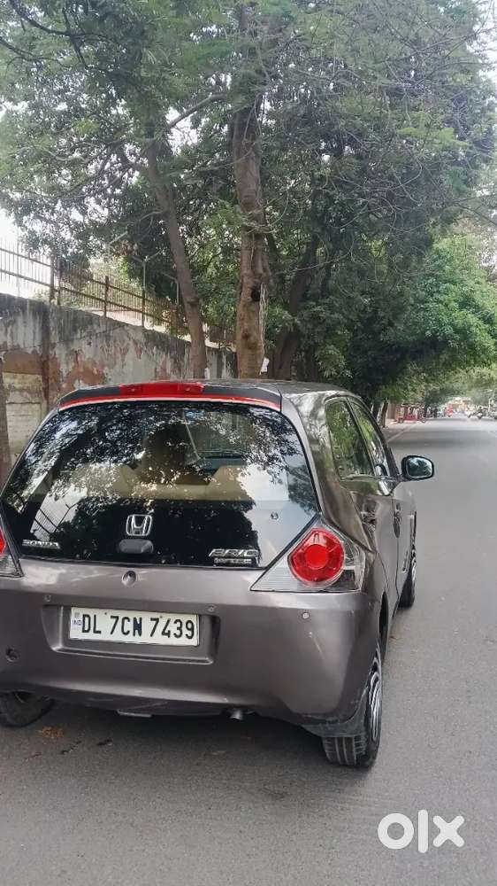 Honda Brio 2013, Pure Petrol Engine Sealed Tyre New Ac Good Suspension