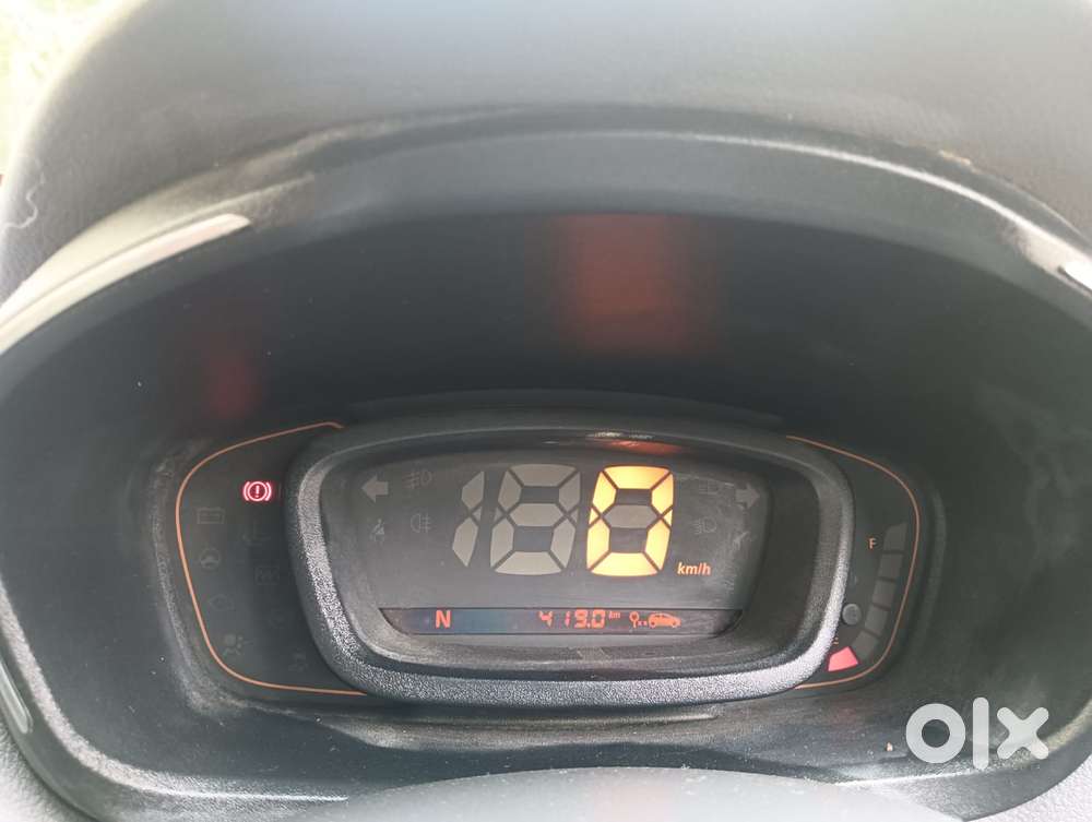 Renault Kwid 1.0 Rxt Easy-r, 2017, Petrol