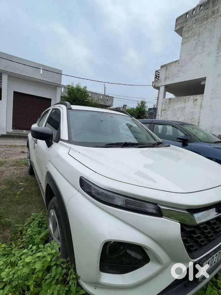 Maruti Suzuki Fronx Sigma 2025