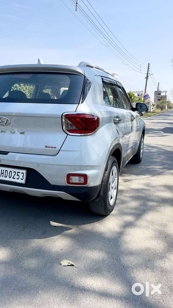 Hyundai Venue S (o) 1.0 Turbo Mt, 2019, Petrol