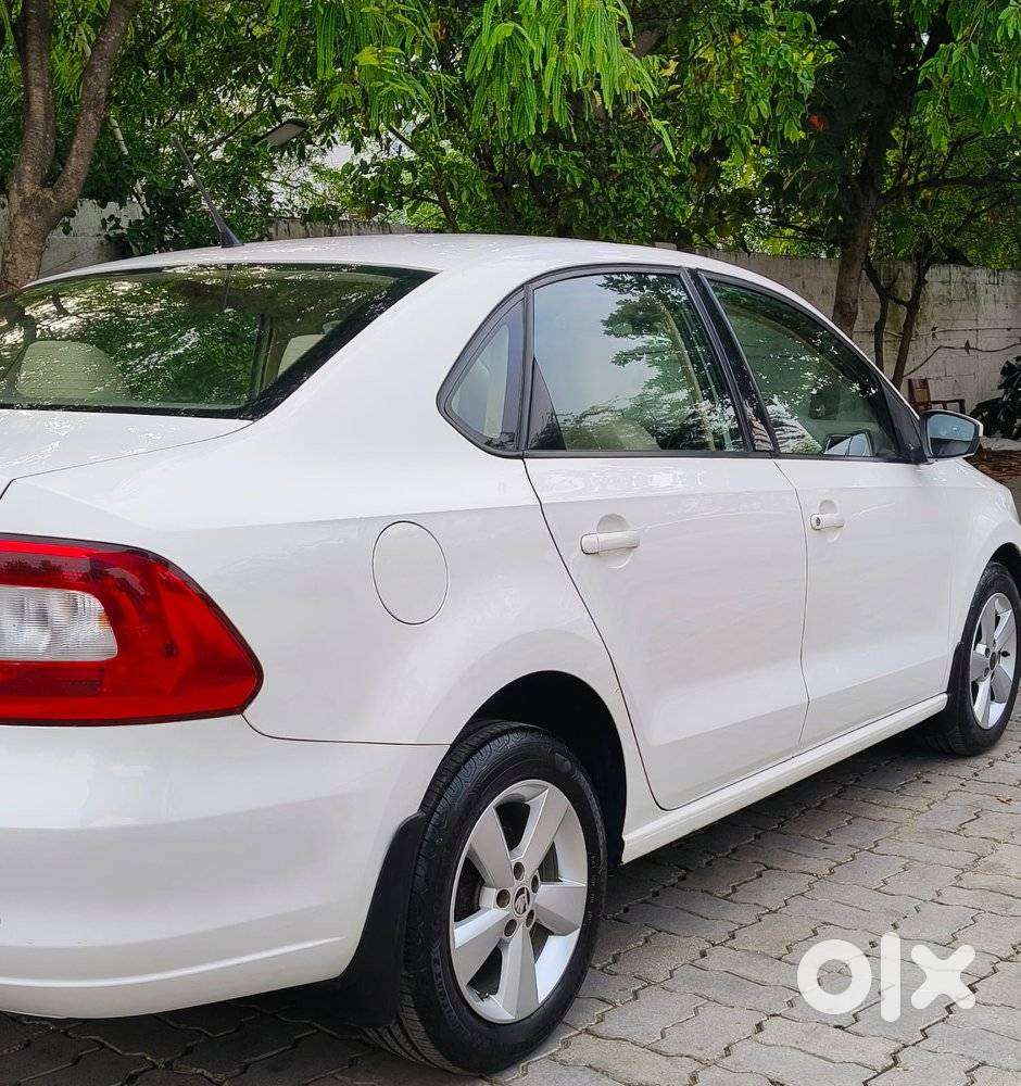 Skoda Rapid 2013-2016 1.5 Tdi At Style Plus, 2016, Diesel