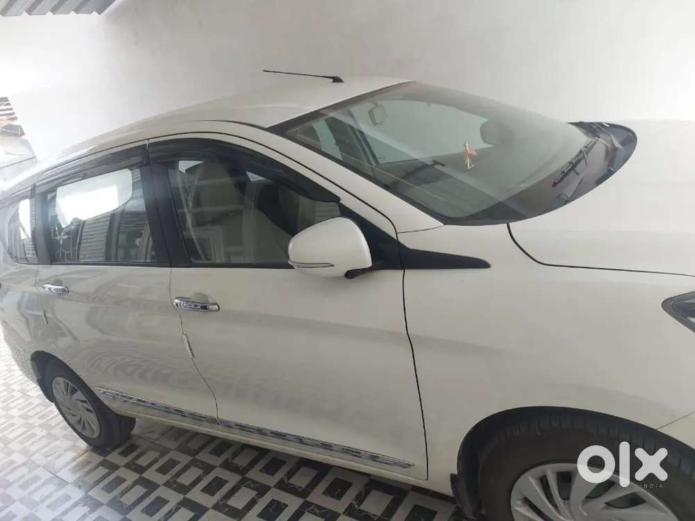 Maruti Suzuki Ertiga 2024 Petrol 13900 Km Driven