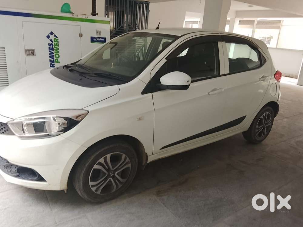 Tata Tiago 1.2 Revotron Xza, 2019, Petrol