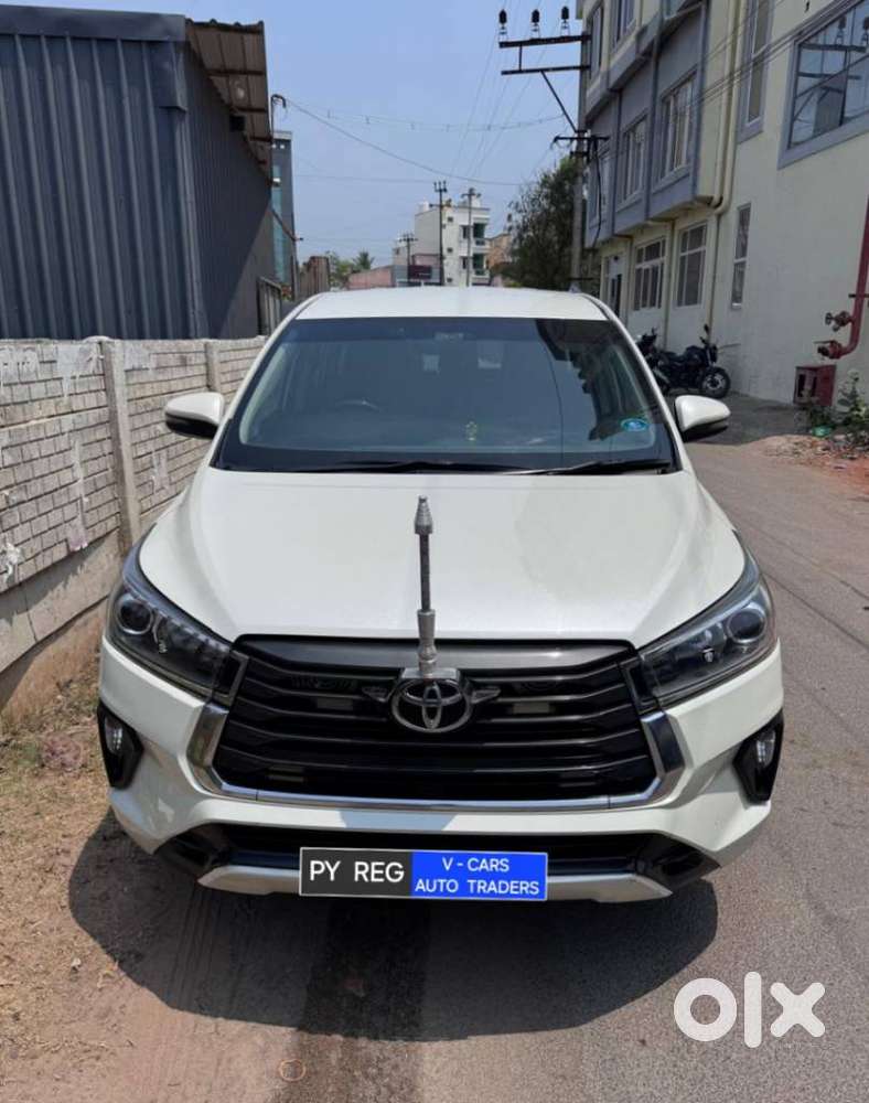 Toyota Innova Crysta 2.4 V 8 Str, 2021, Diesel