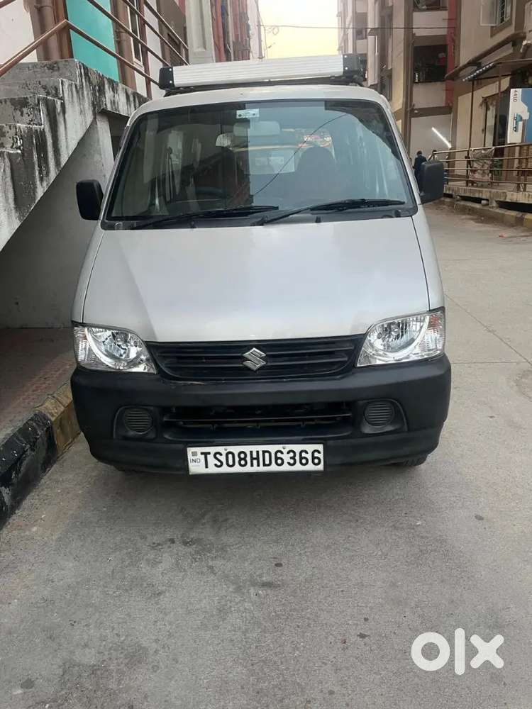 Good Condition Showroom Track