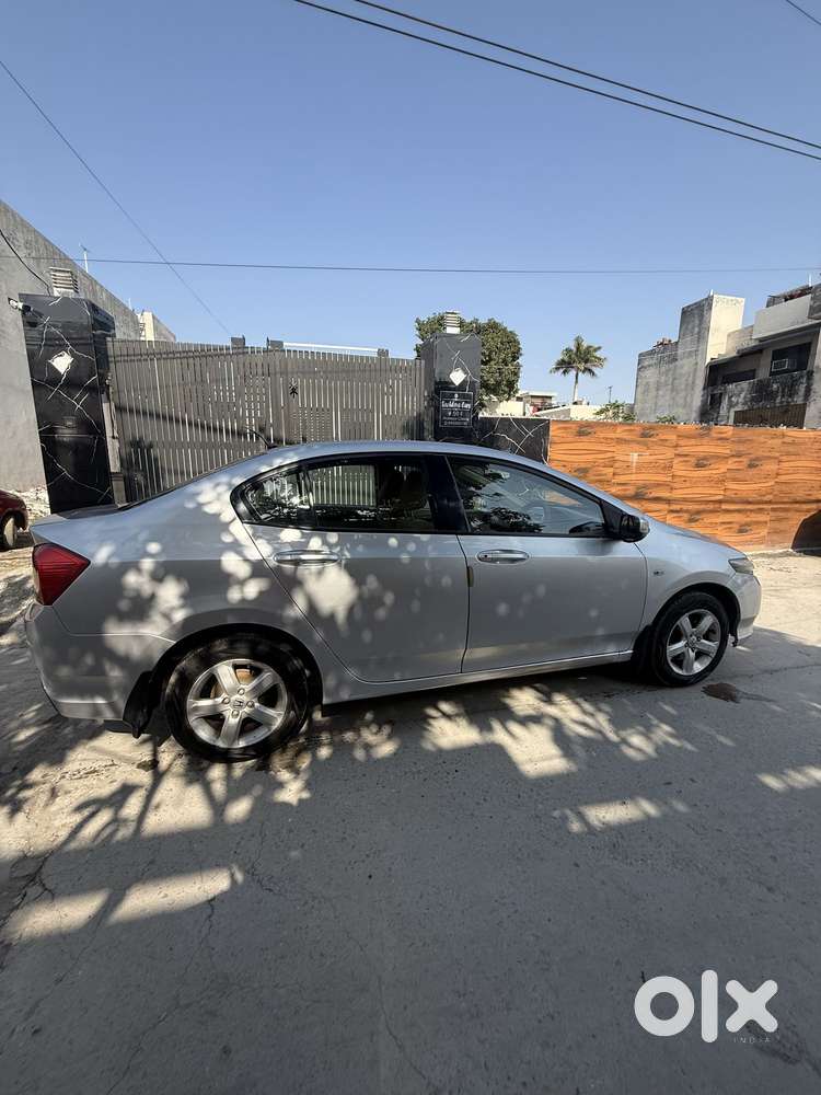 Honda City V Mt Exclusive, 2013, Petrol