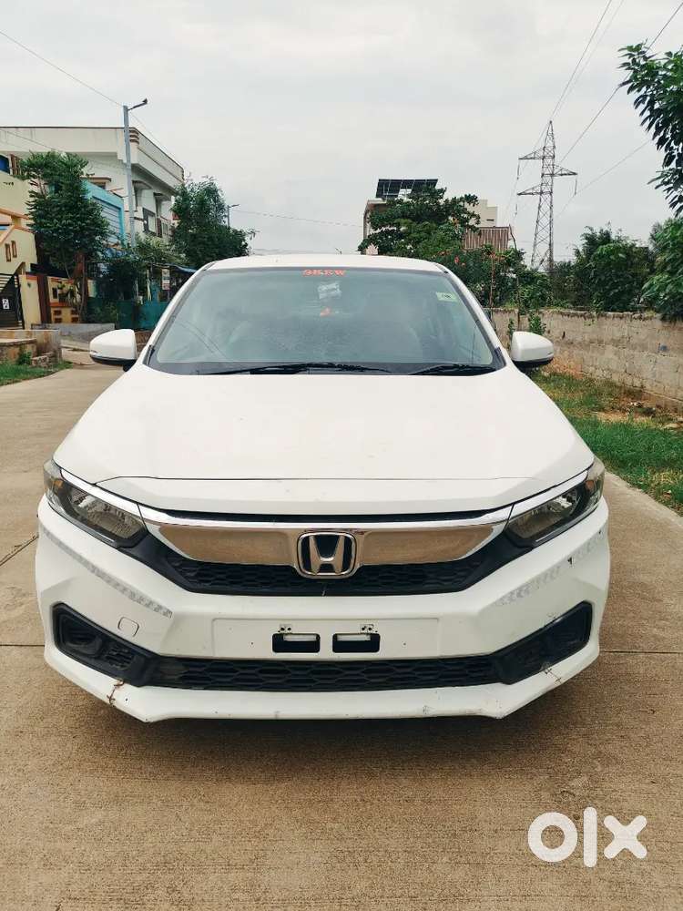 Honda Amaze Diesel 2021 Showroom Maintained, Mid Variant. Track Avlble