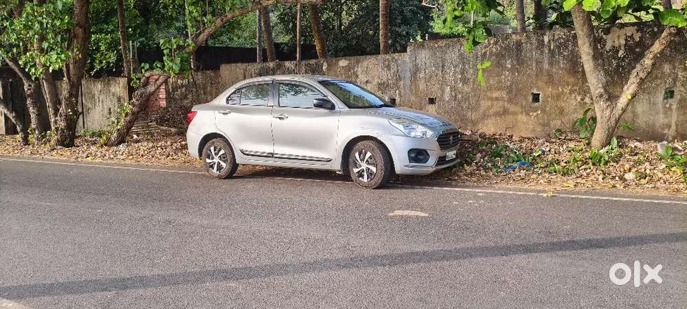 Maruti Suzuki Dzire 2017 Petrol 150000 Km Driven