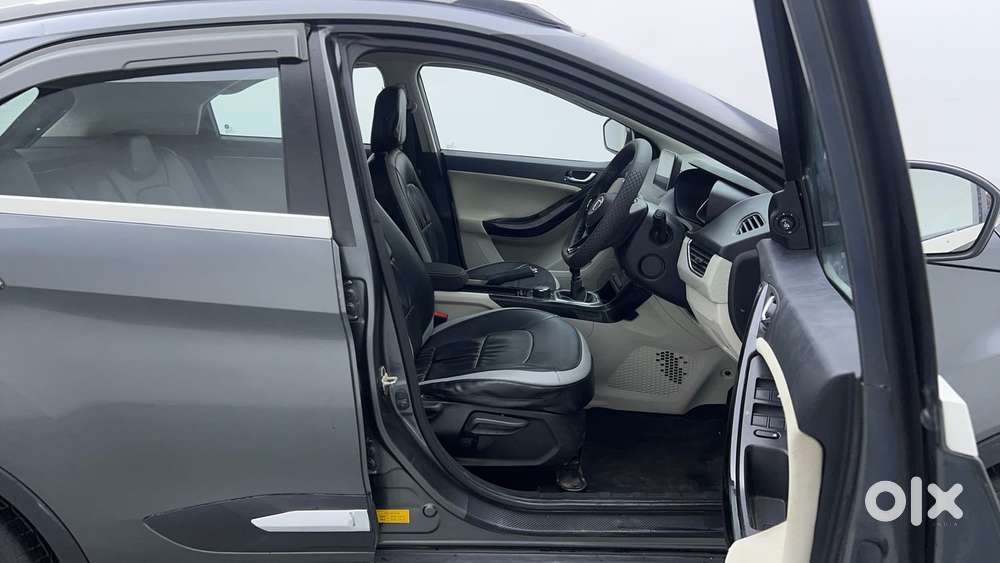 Tata Nexon 1.2 Revotron Xz Plus, 2022, Petrol