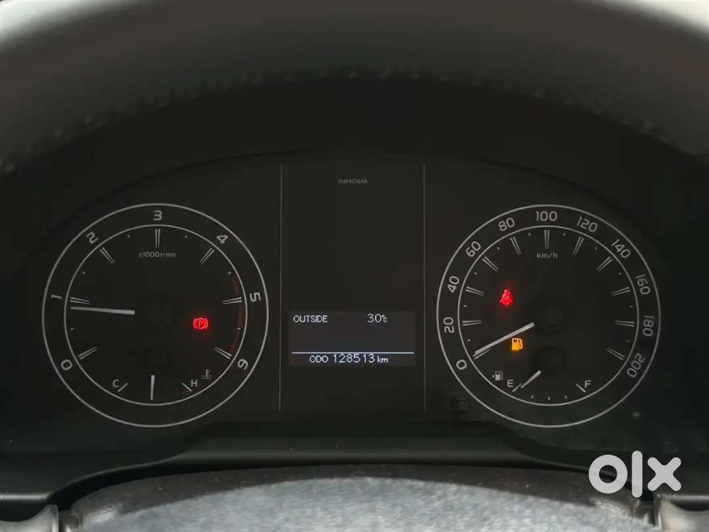 2022 Delhi Registered Innova Crysta 2.4 G 8str Mt Diesel