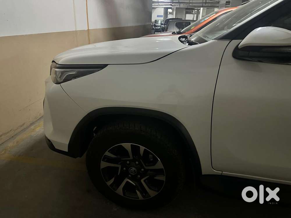 Toyota Fortuner Legender 4x2 At 2.8, 2023, Diesel