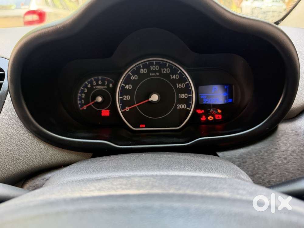 Hyundai I10 [2010-2017] 1.2 Sportz At, 2011, Petrol