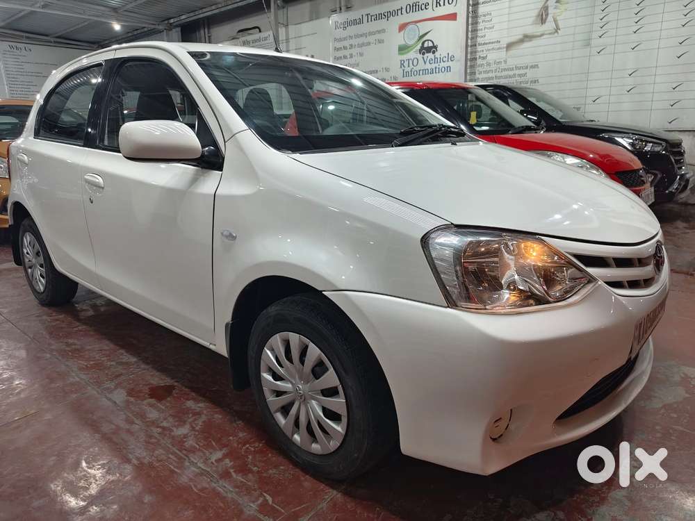 Toyota Etios Liva 2011-2012 G, 2012, Petrol