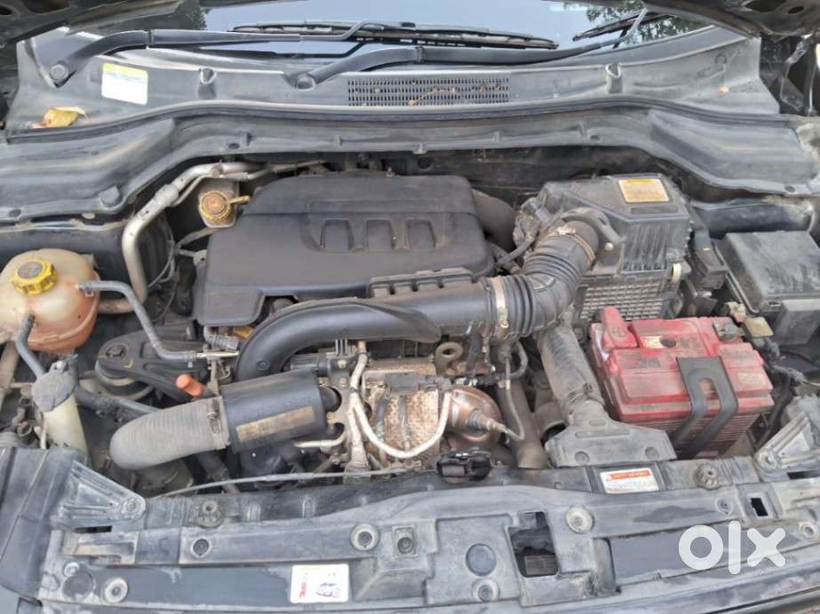 Mahindra Xuv300 W6, 2024, Petrol