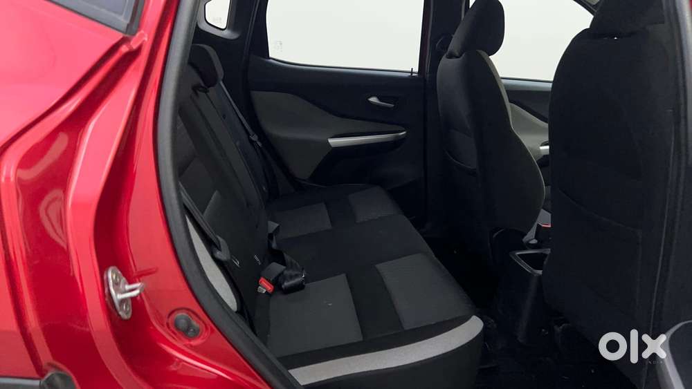 Nissan Magnite 1.0 Xv, 2022, Petrol