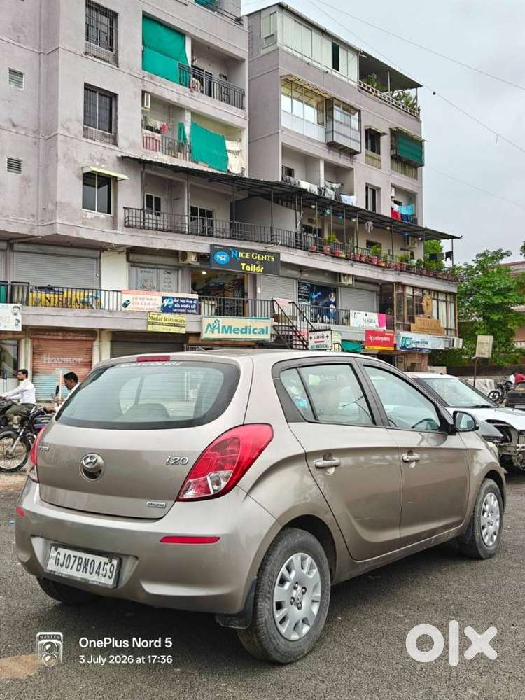 Hyundai I20 Magna Optional 1.2, 2013, Petrol