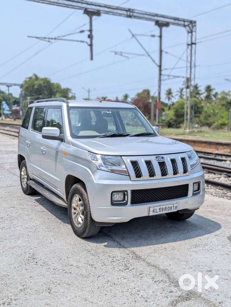 Mahindra Tuv 300 T8, 2017, Diesel