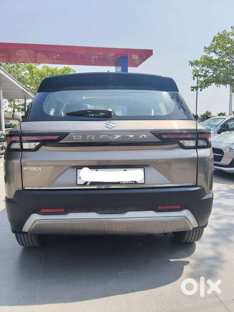 Maruti Suzuki Brezza 1.5 Zxi Smart Hybrid, 2023, Petrol