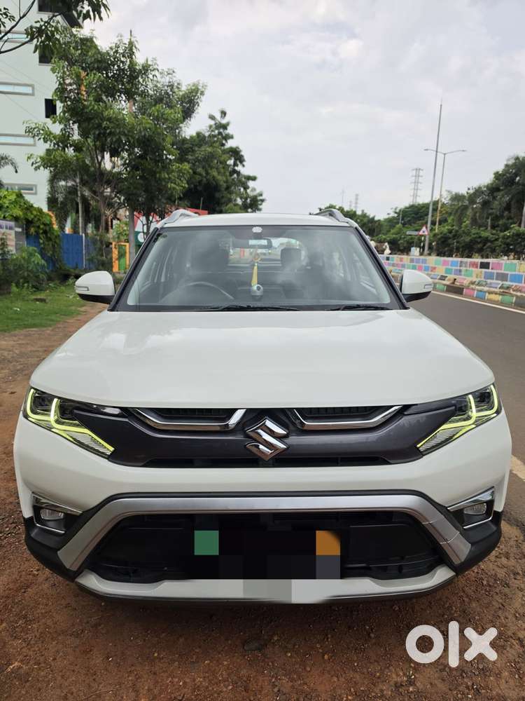 Maruti Suzuki Brezza 1.5 Zxi Smart Hybrid, 2023, Petrol