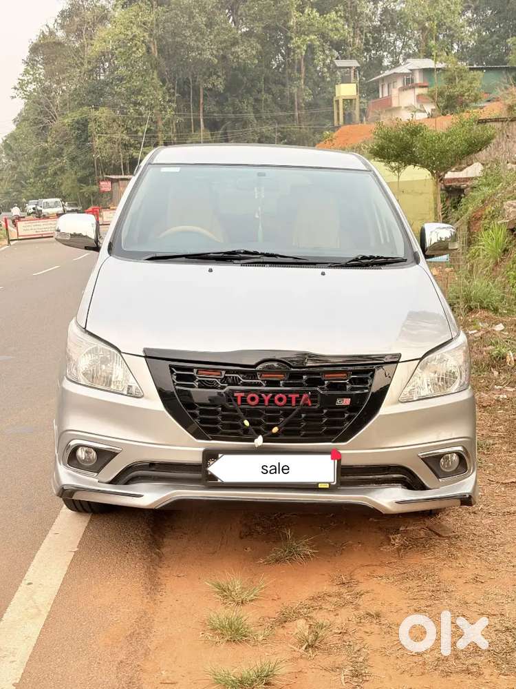 Toyota Innova 2016 Diesel Well Maintained