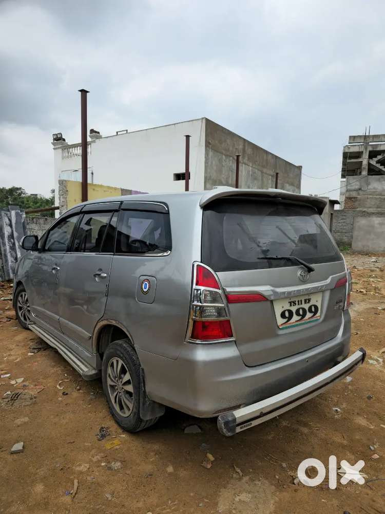 Urgent Sale Toyota Innova Vx 2015 2nd Owner