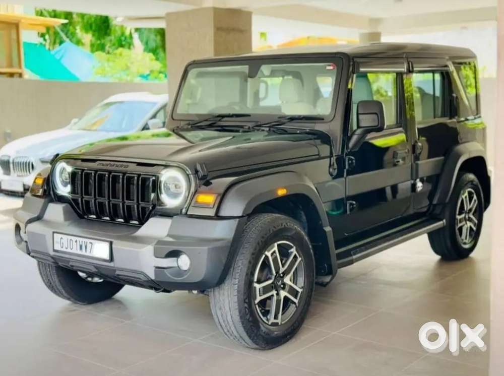 Mahindra Thar Roxx 2025 Petrol 8000 Km Driven