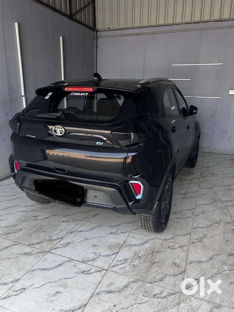 Tata Nexon Ev Xz Plus Dark Edition, 2022, Electric