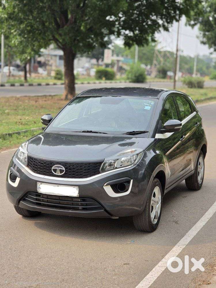 Tata Nexon 1.5 Revotorq Xm (s), 2018, Diesel