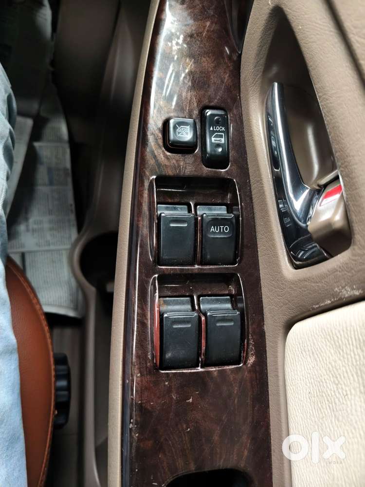 Toyota Innova 2.5 V 7 Str, 2015, Diesel