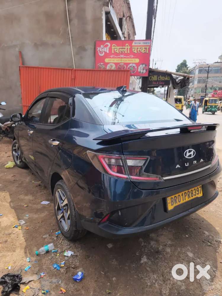 Hyundai Aura 2025 Cng & Hybrids 50000 Km Driven