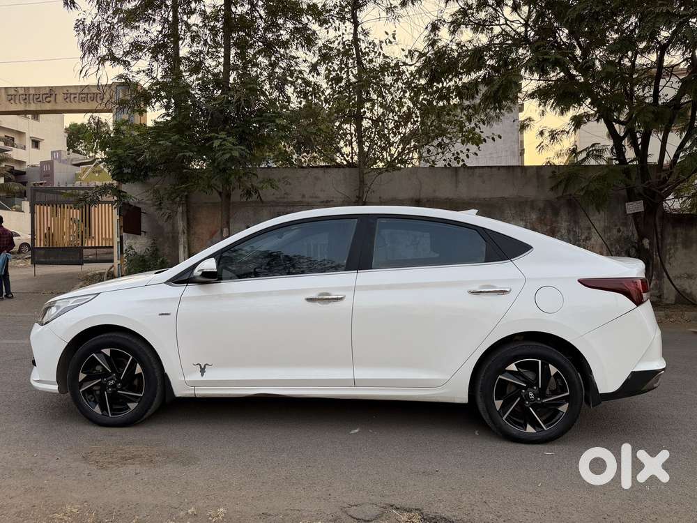Hyundai Verna 1.5 Sx Diesel At, 2022, Diesel