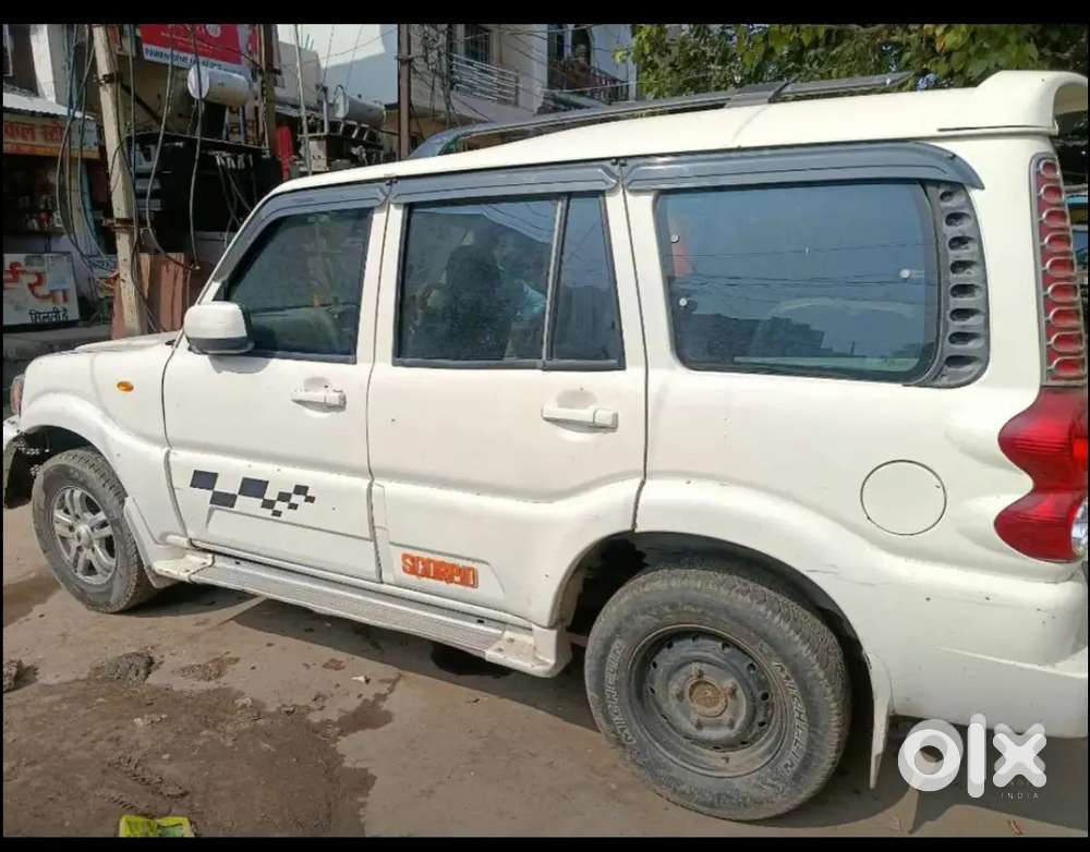 Mahindra Scorpio Getaway 2013 Diesel 151000 Km Driven