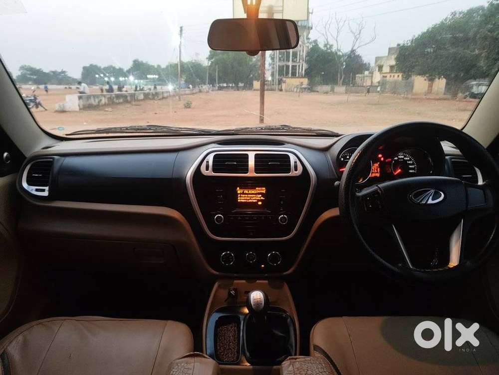 Mahindra Tuv 300 T8, 2018, Diesel