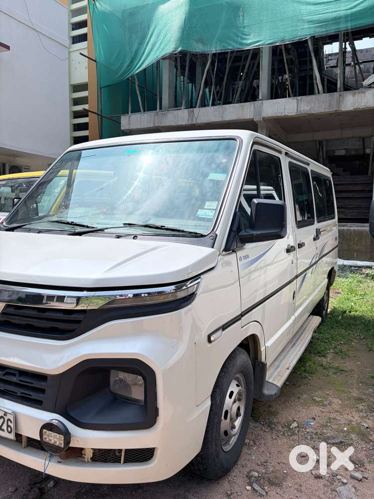 Tata Winger Luxury - Flat Roof (ac), 2020, Diesel