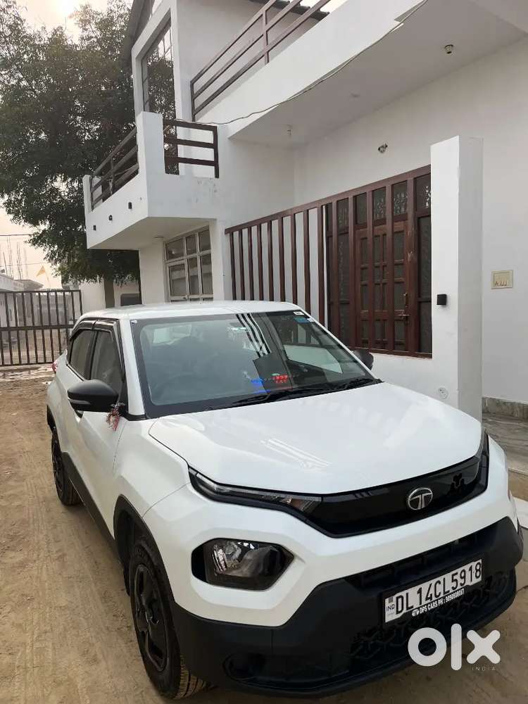 Tata Punch 2025 Petrol 3500 Km Driven